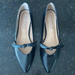 Journee Collection Textured Black Heels